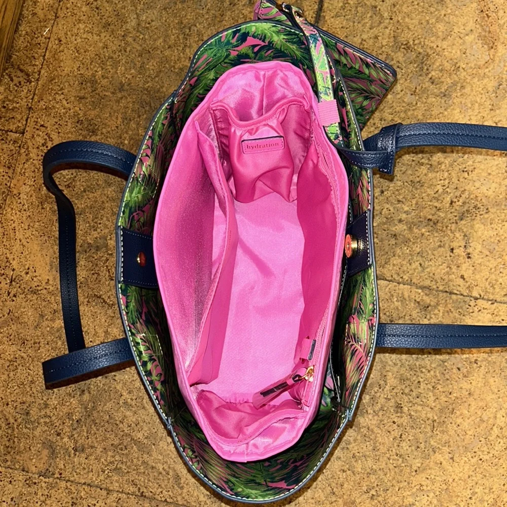 NWOT Tommy Bahama bag - Picture 13 of 15